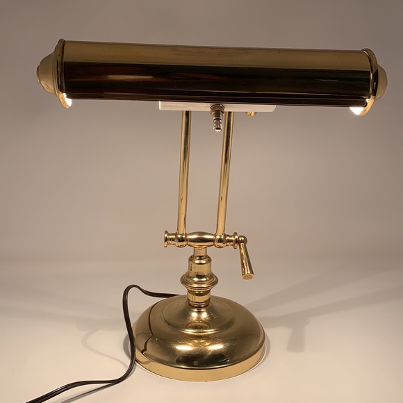 Vintage Other - 13” gold color bankers vintage desk lamp WORKS! 🚩OVER 5 POUNDS!🚩